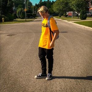 Meet your Posher, Cohen